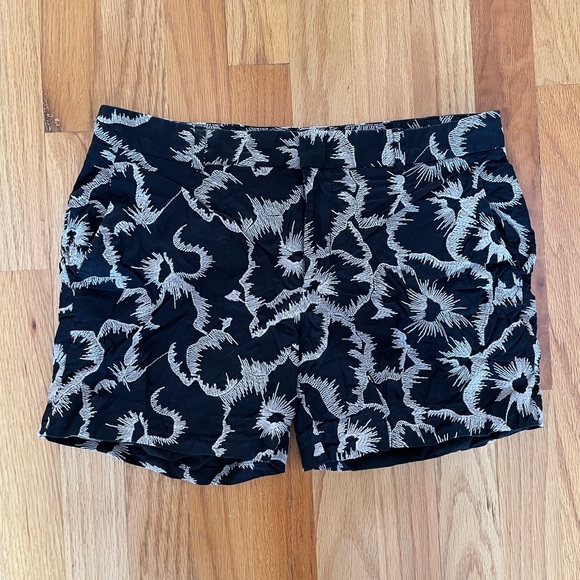Banana Republic Shorts - Picture 1 of 4